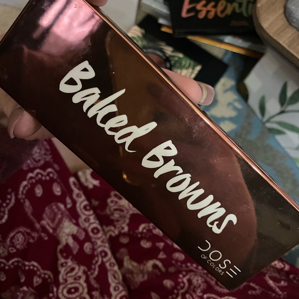 Baked Browns eyeshadow palette